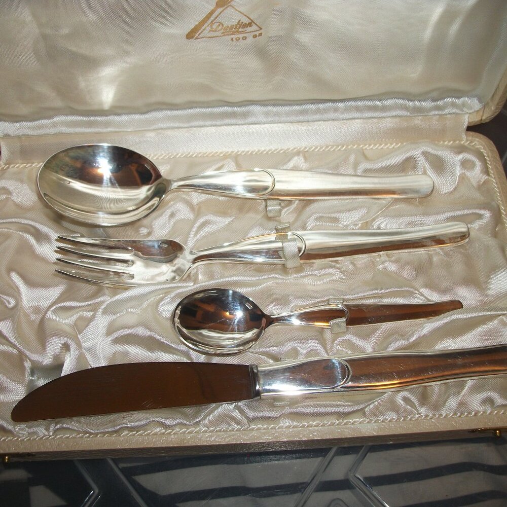vintage Deetjen silver plated cutlery set